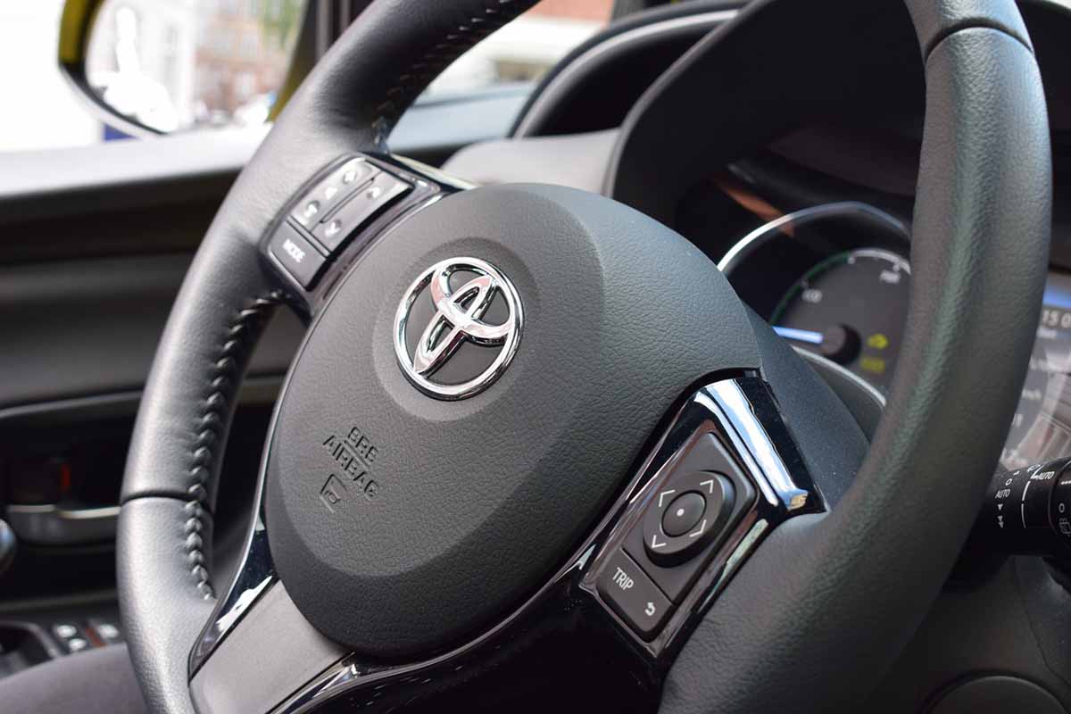 petite-voiture-hybride